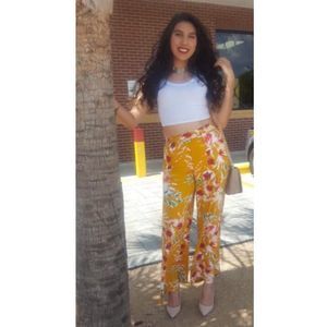 Meet your Posher, Maria